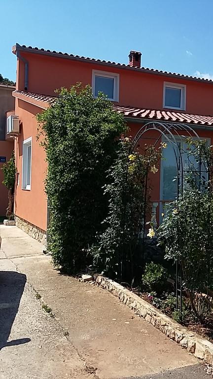 Apartment Anita Fažana Kültér fotó